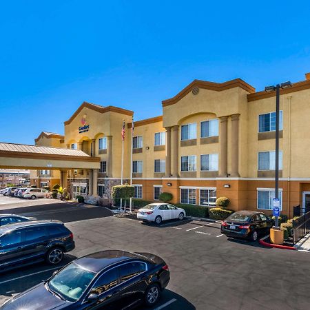 Comfort Inn & Suites Sacramento - University Area Zewnętrze zdjęcie