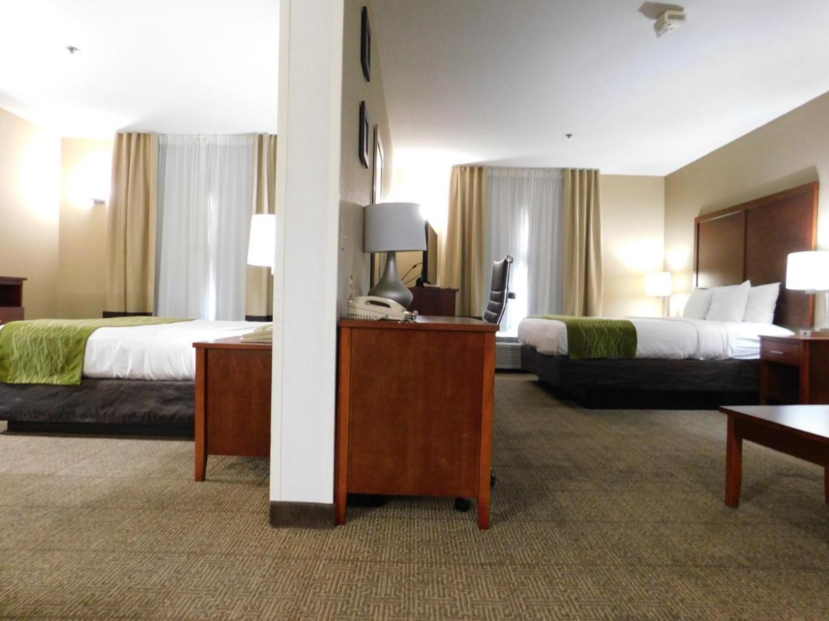 Comfort Inn & Suites Sacramento - University Area Zewnętrze zdjęcie