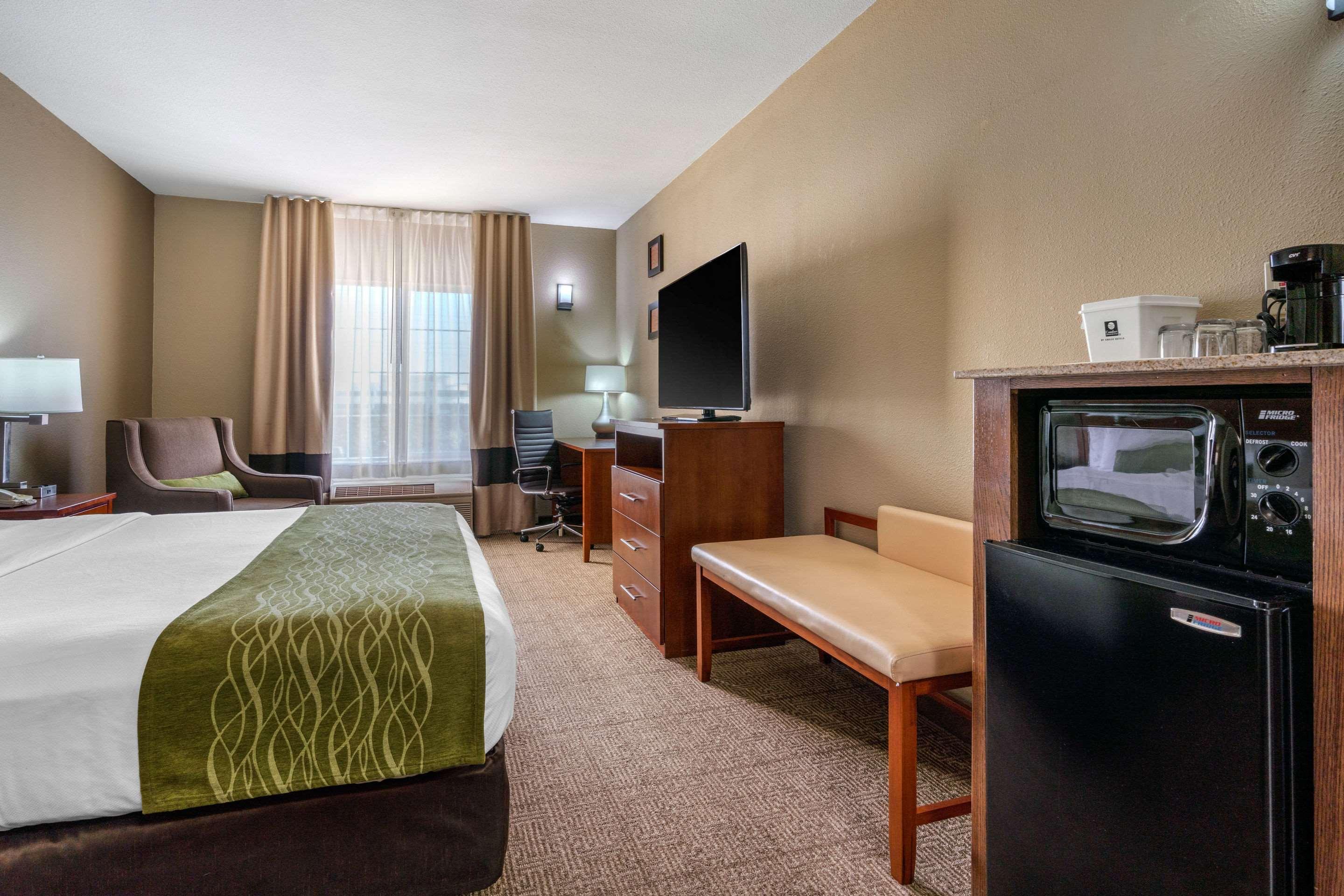 Comfort Inn & Suites Sacramento - University Area Zewnętrze zdjęcie