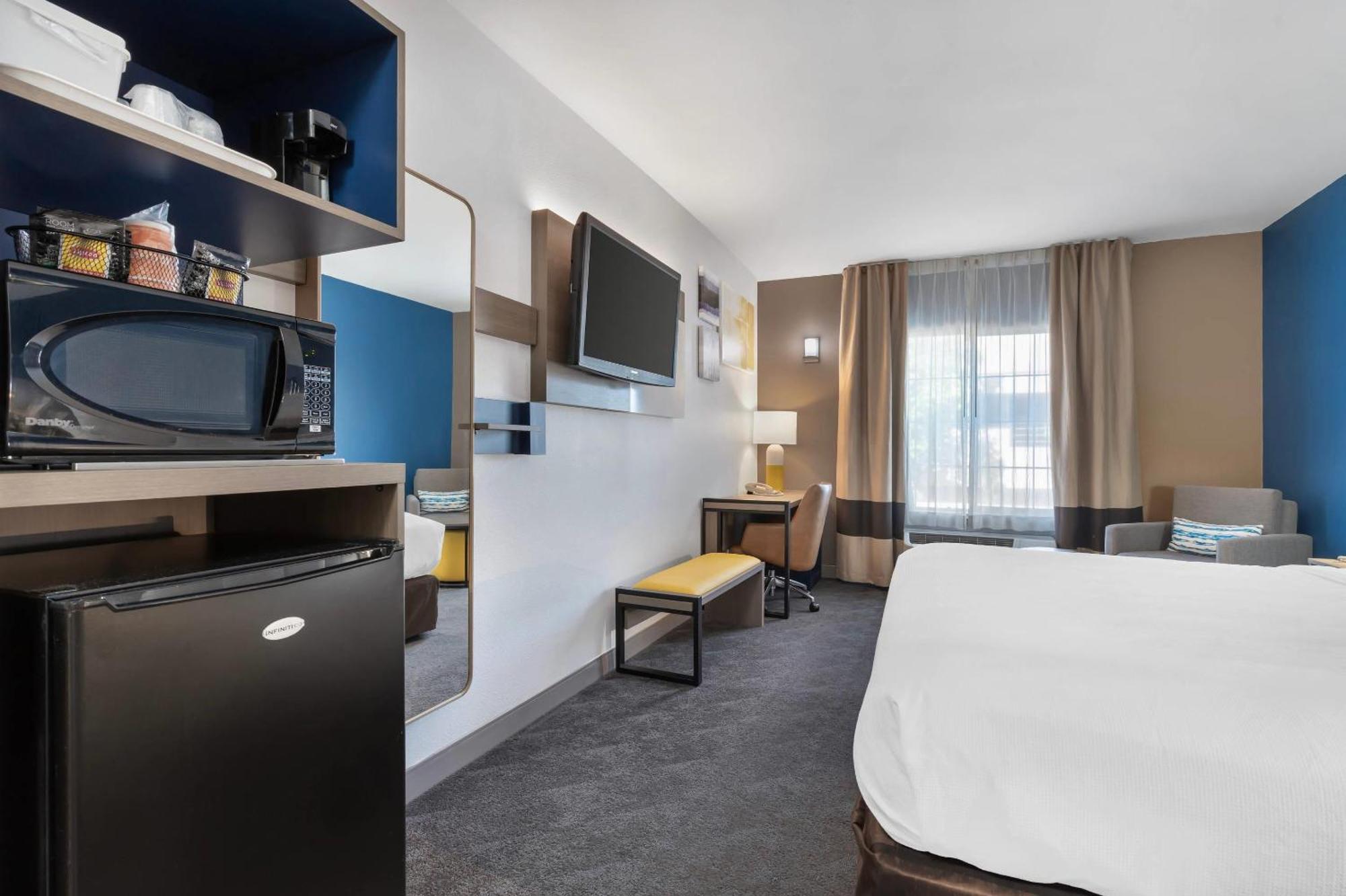 Comfort Inn & Suites Sacramento - University Area Zewnętrze zdjęcie