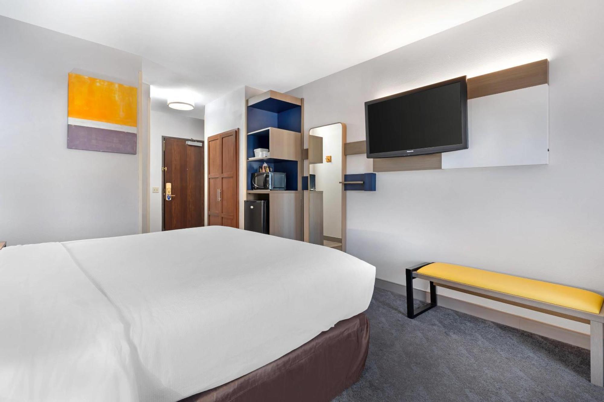Comfort Inn & Suites Sacramento - University Area Zewnętrze zdjęcie