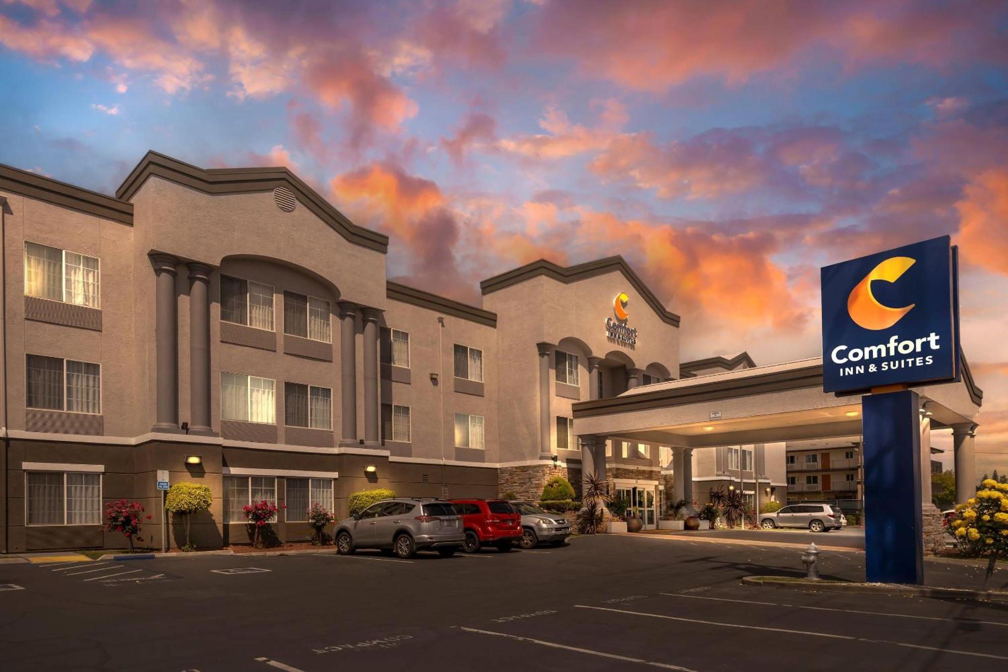 Comfort Inn & Suites Sacramento - University Area Zewnętrze zdjęcie