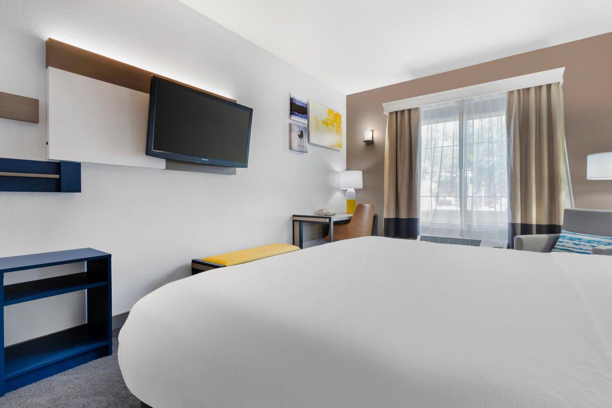 Comfort Inn & Suites Sacramento - University Area Zewnętrze zdjęcie